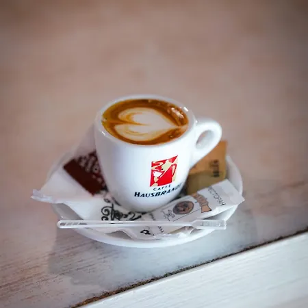 Dukat Apartmani-studio アパート *