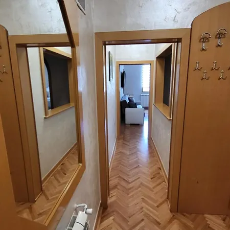 Dukat Apartmani-studio アパート Vrnjačka Banja